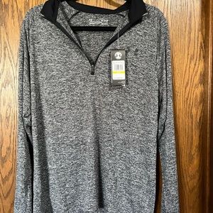 NWT Men’s Under Armour HeatGear quarter zip